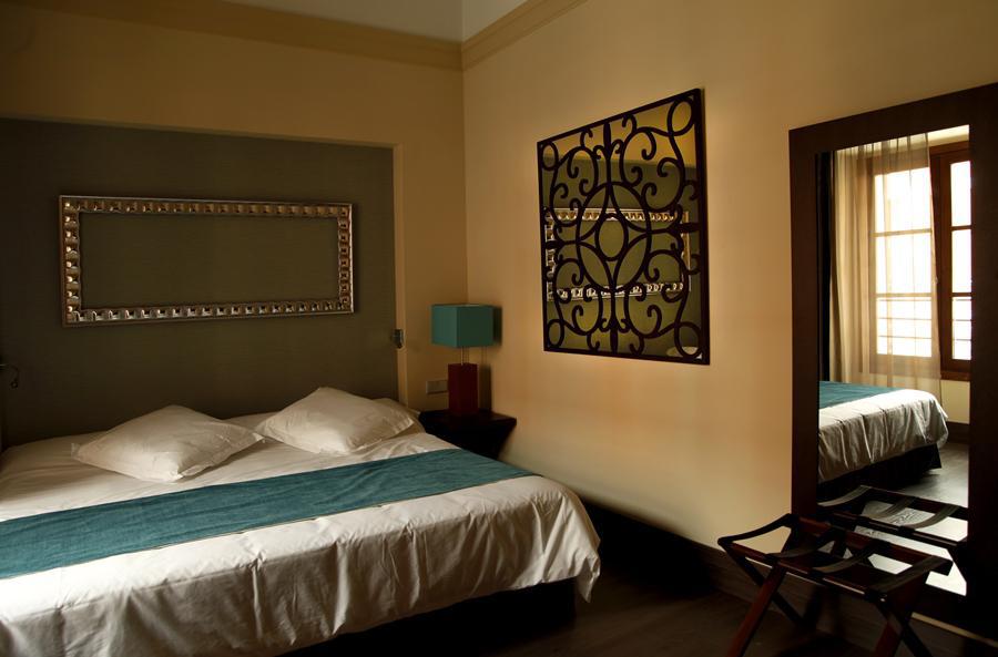 Hotel Spa Martin El Humano Segorbe Bilik gambar